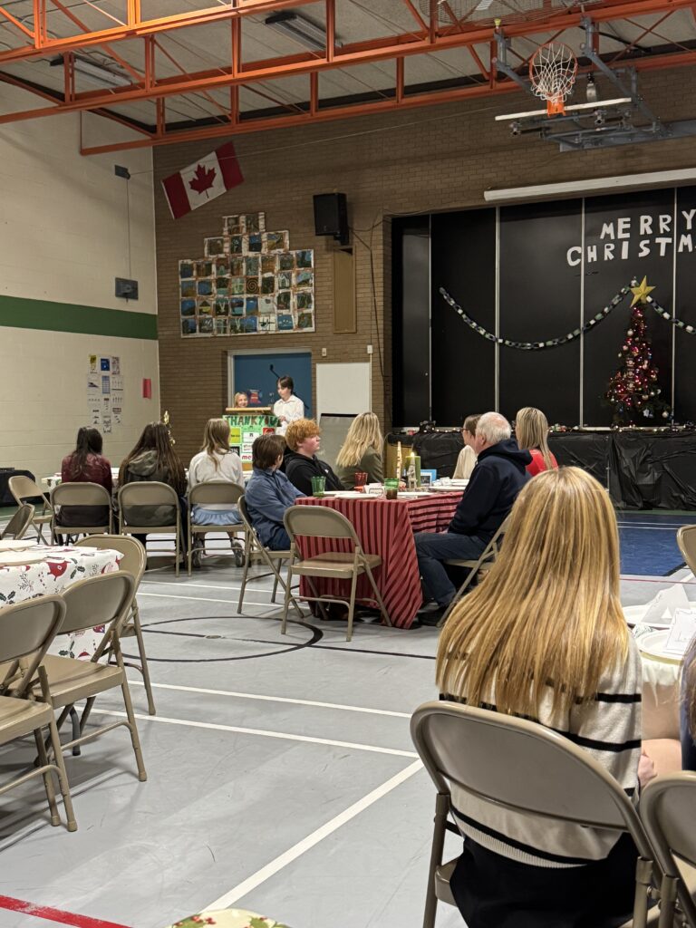 Spruce Glen Public School hosts their annual Grade 8 Turkey Dinner
